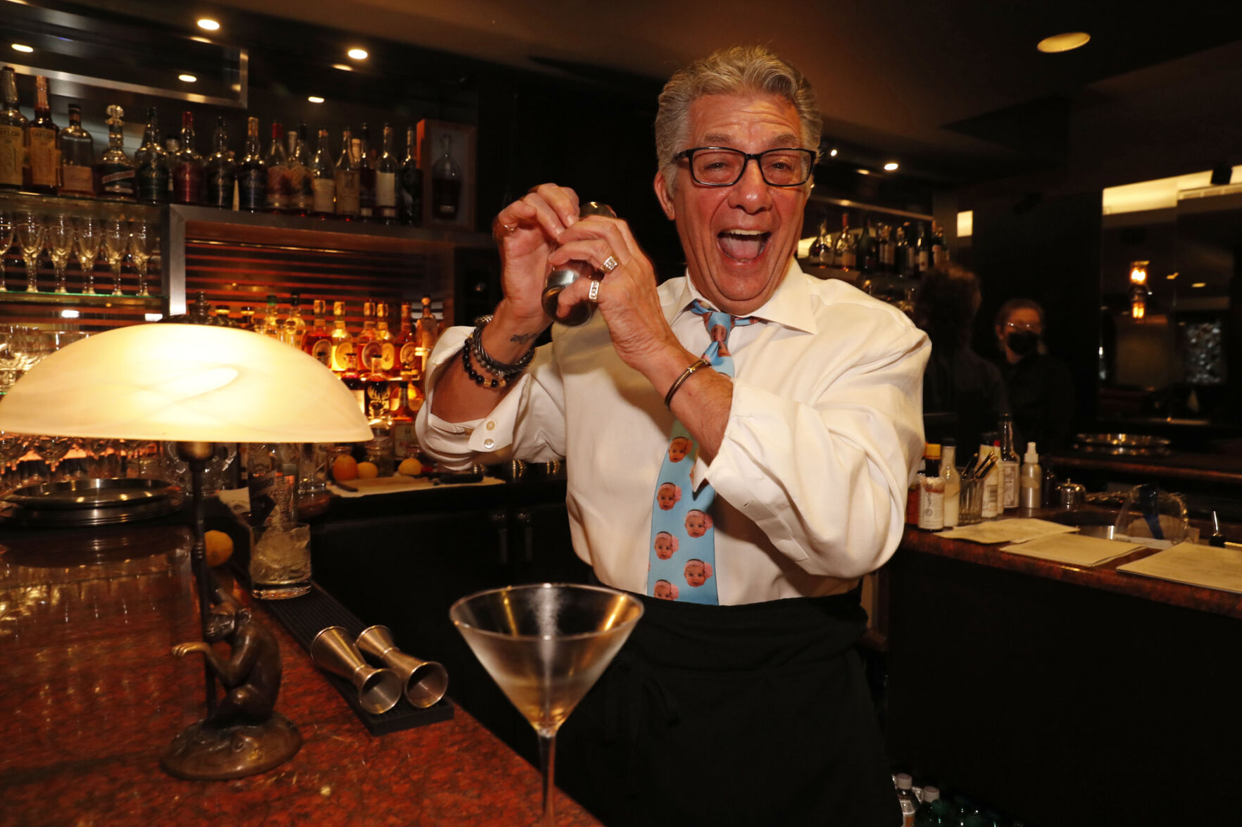 Retiring Oliver's bartender Louie Leone (copy) a legend retires